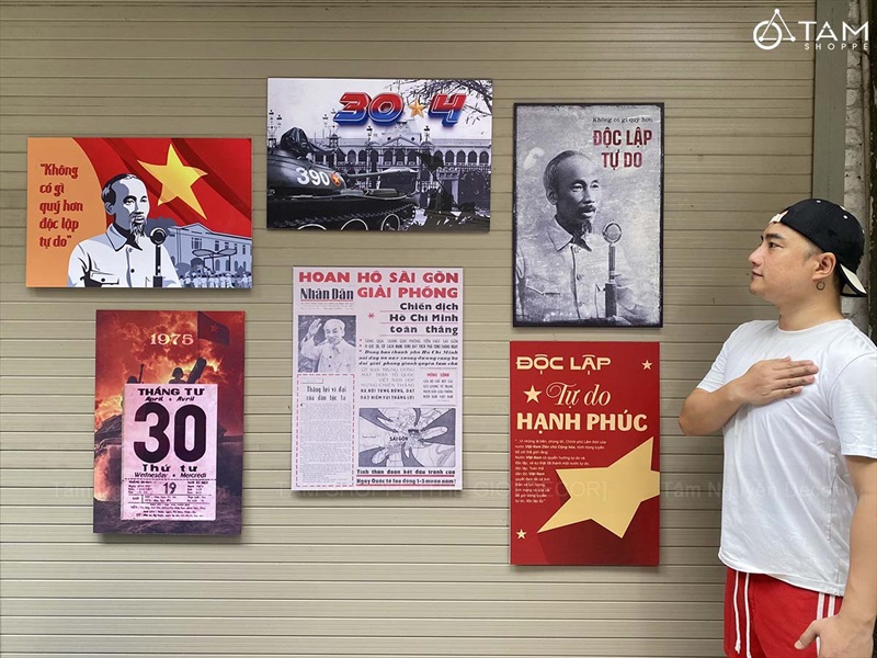 Tranh dán tường chủ đề 30-04 2-9 bằng formex [Độc quyền - In sắc nét] 60x40cm FORM-VN-01